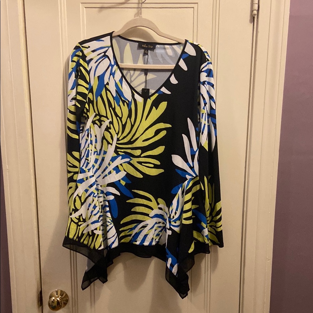 Melissa Paige Black Long Sleeve Blouse